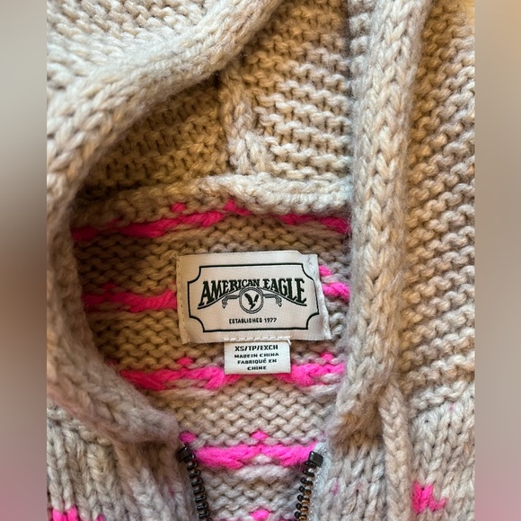 American Eagle Knit Sweater Size XS - Picture 2 of 3